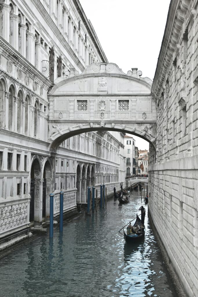 Puentedelos Suspiros_venecia